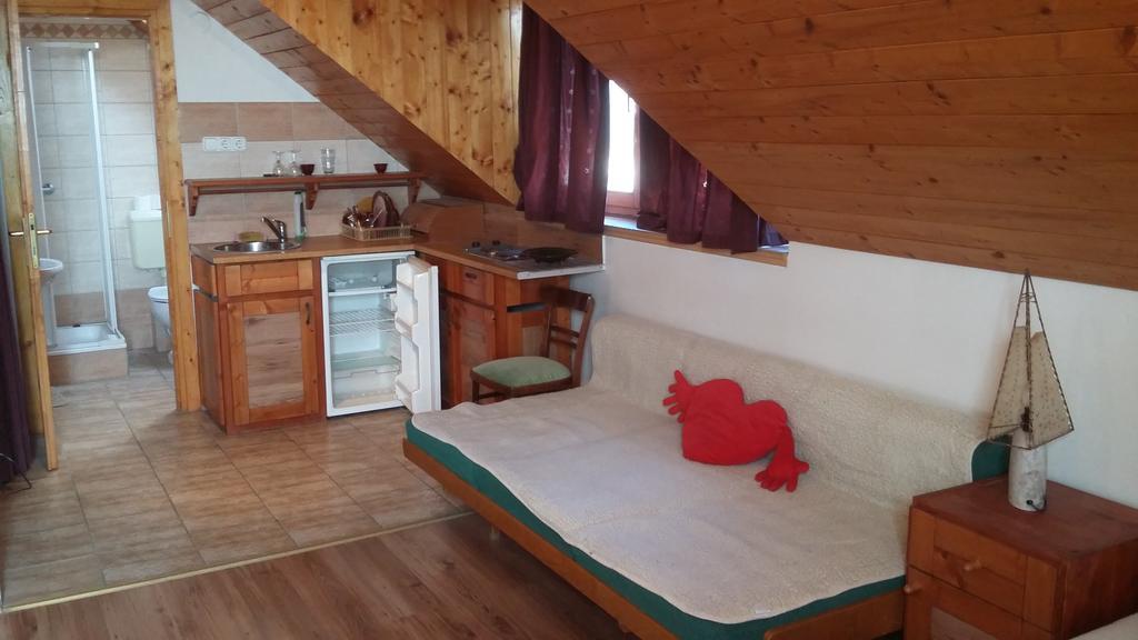 Keramiapark Guesthaus Hotel Budapest Ngoại thất bức ảnh