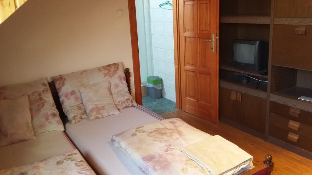 Keramiapark Guesthaus Hotel Budapest Ngoại thất bức ảnh